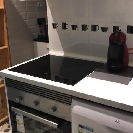 Apartment Apartamento Estudio Loft En El Centro Para 3 O 4 Personas Cama Doble Y Sofa Cama Check In A Partir De Las 15 Y 30 Min Pm Y Check Out Hasta Las 11 Y 30 Pm Con Wifi Normalmente No Se Puede Adelantar El Check In *