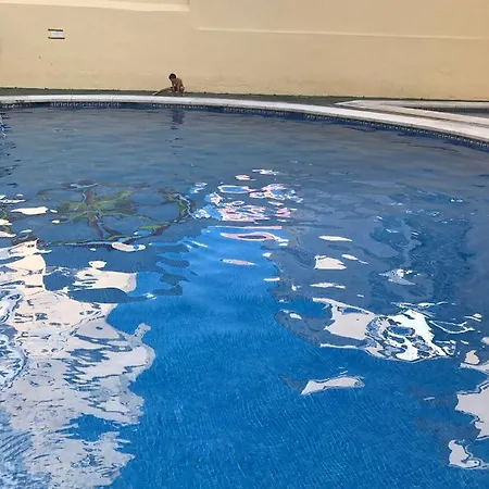 Apartment Apartamento Estudio Loft En El Centro Para 3 O 4 Personas Cama Doble Y Sofa Cama Check In A Partir De Las 15 Y 30 Min Pm Y Check Out Hasta Las 11 Y 30 Pm Con Wifi Normalmente No Se Puede Adelantar El Check In Torremolinos