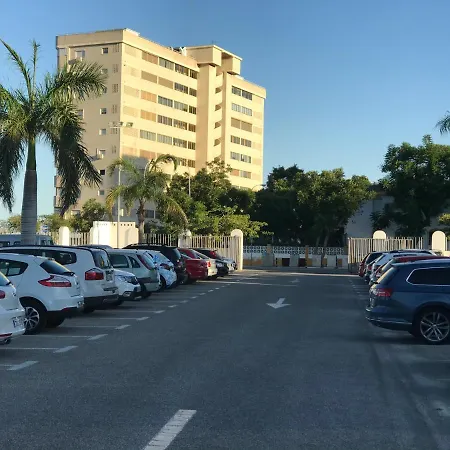 Apartamento Estudio Loft En El Centro Para 3 O 4 Personas Cama Doble Y Sofa Cama Check In A Partir De Las 15 Y 30 Min Pm Y Check Out Hasta Las 11 Y 30 Pm Con Wifi Normalmente No Se Puede Adelantar El Check In