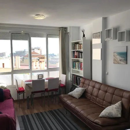 Apartamento Estudio Loft En El Centro Para 3 O 4 Personas Cama Doble Y Sofa Cama Check In A Partir De Las 15 Y 30 Min Pm Y Check Out Hasta Las 11 Y 30 Pm Con Wifi Normalmente No Se Puede Adelantar El Check In Apartment