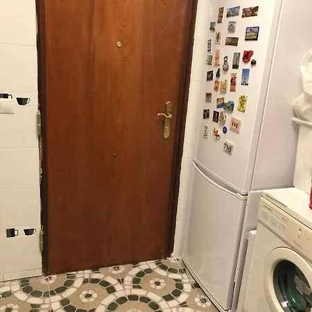 Apartamento Estudio Loft En El Centro Para 3 O 4 Personas Cama Doble Y Sofa Cama Check In A Partir De Las 15 Y 30 Min Pm Y Check Out Hasta Las 11 Y 30 Pm Con Wifi Normalmente No Se Puede Adelantar El Check In Apartment